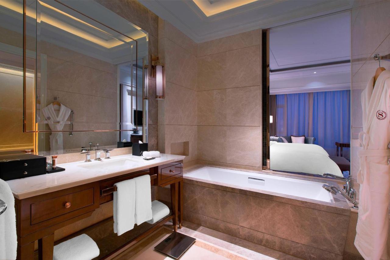 Sheraton Grand Wuhan Hankou Hotel - Let'S Take A Look At The Moment Of Wuhan Extérieur photo